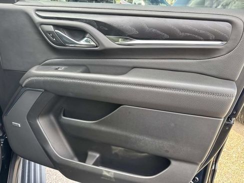 Used 2023 GMC Yukon XL Denali w/ Max Trailering Package image 17