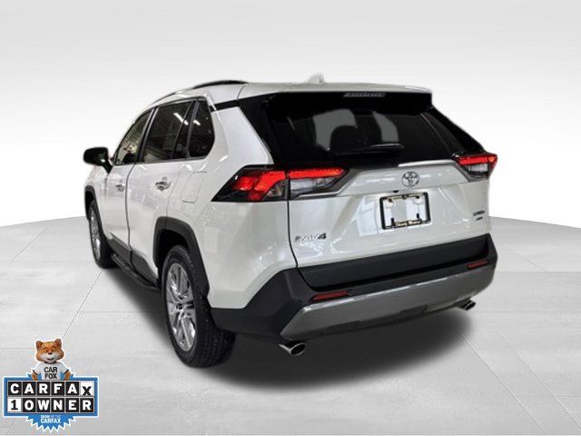 Used 2021 Toyota RAV4 Limited AWD/4WD image 3