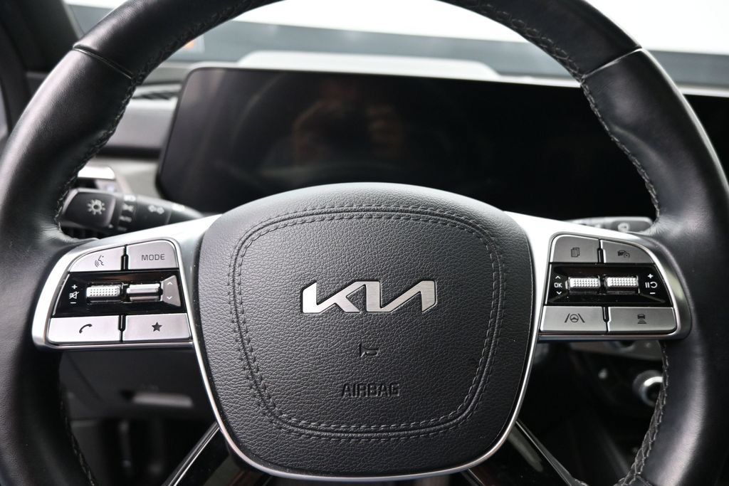 Used 2024 Kia Telluride EX X-Line AWD/4WD image 5