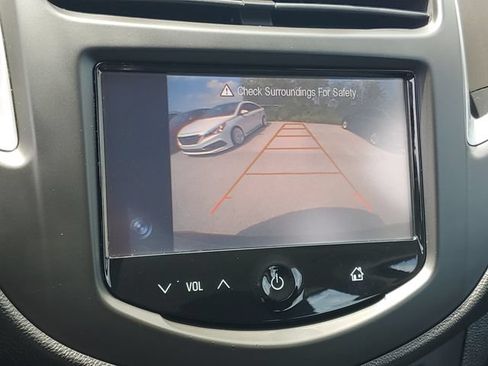 Used 2016 Chevrolet Trax LS FWD image 28