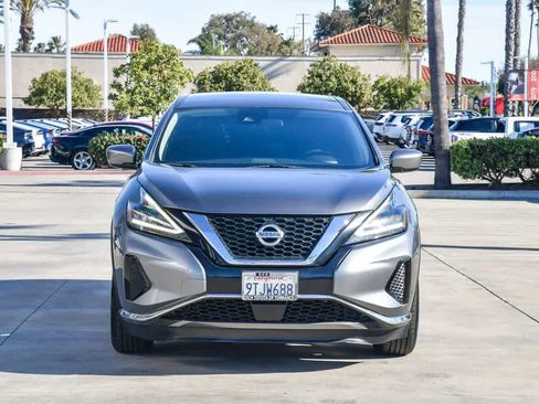 Used 2021 Nissan Murano S image 2