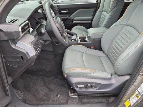 Used 2026 Toyota Tacoma 4x4 Double Cab Hybrid image 8