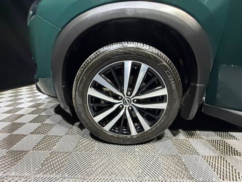 Used 2023 Nissan Pathfinder Platinum image 26