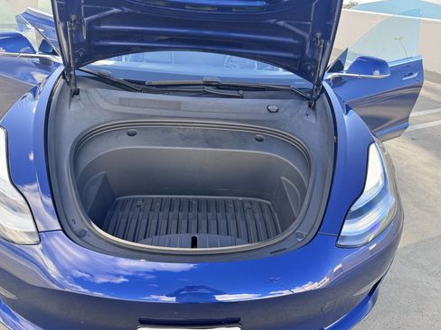 Used 2020 Tesla Model 3 Standard Range Plus image 25