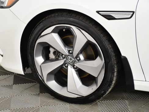 Used 2018 Honda Accord Touring image 55