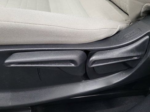 Certified 2025 Honda HR-V LX image 22