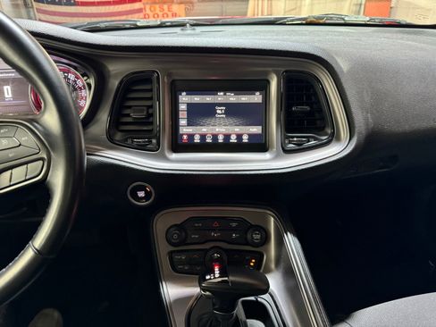 Used 2023 Dodge Challenger GT image 19