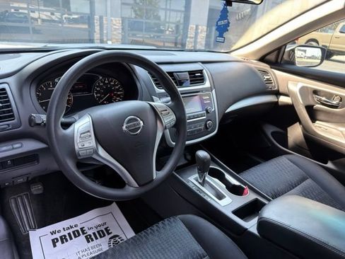 Used 2016 Nissan Altima 2.5 S w/ Power Driver Seat Package FWD image 12