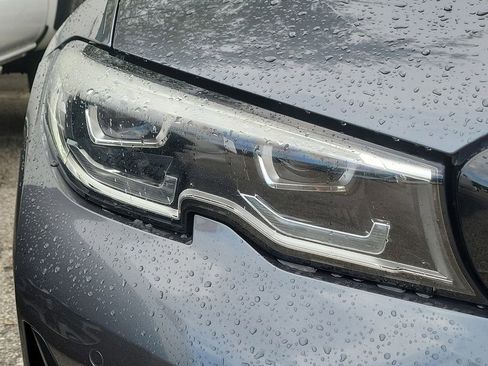 Used 2019 BMW 330i xDrive Sedan w/ Convenience Package AWD/4WD image 7
