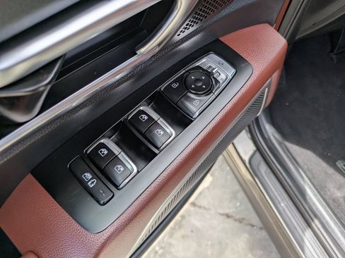 Used 2024 Kia Telluride EX FWD image 21