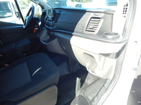 Used 2025 Ford Transit 250 Low Roof w/ Exterior Upgrade Package RWD image 19