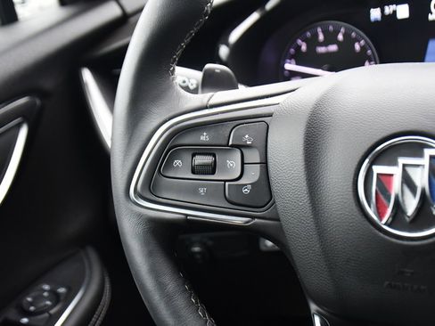 Used 2021 Buick Envision Essence w/ Technology Package I image 33