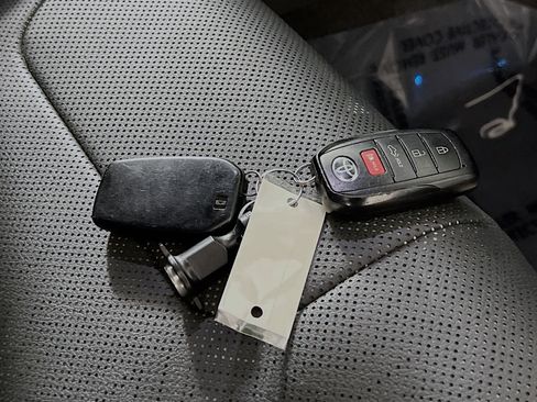 Used 2024 Toyota Tundra SR5 w/ SR5 Premium Package image 35