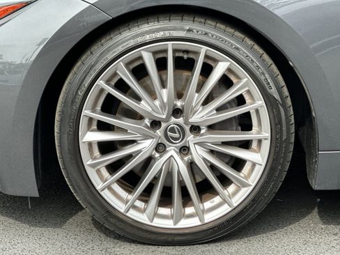 Used 2023 Lexus IS 300 w/ Premium Package image 31