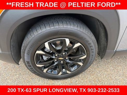 Used 2023 Chevrolet TrailBlazer LT FWD image 4