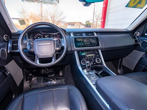 Used 2020 Land Rover Range Rover Sport HSE image 37