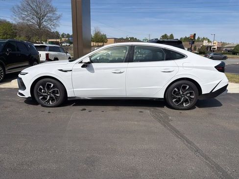 Certified 2025 Hyundai Sonata SEL image 4