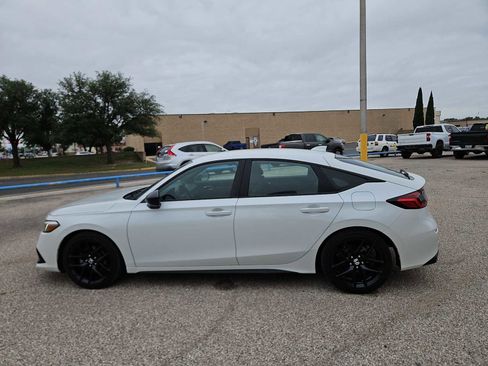 Used 2024 Honda Civic Sport image 5
