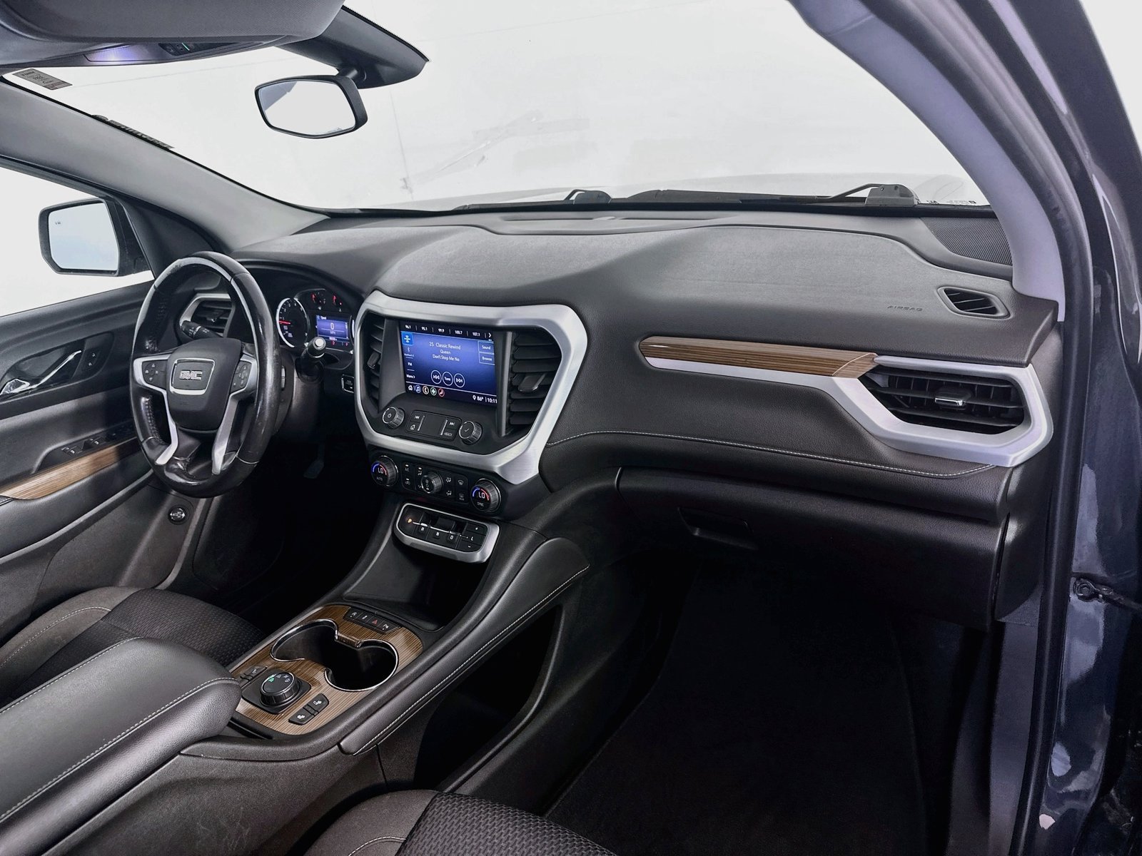 Used 2020 GMC Acadia SLE w/ Driver Convenience Package AWD/4WD image 29