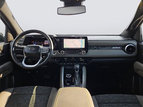 Certified 2024 Chevrolet Colorado ZR2 w/ Technology Package image 11