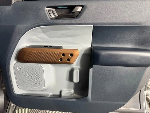 Used 2022 Ford Maverick Lariat image 38