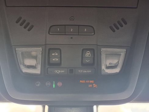 Used 2024 Cadillac XT6 Luxury FWD image 8