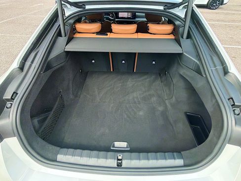 Used 2025 BMW i4 eDrive40 w/ Parking Assistance Package image 12