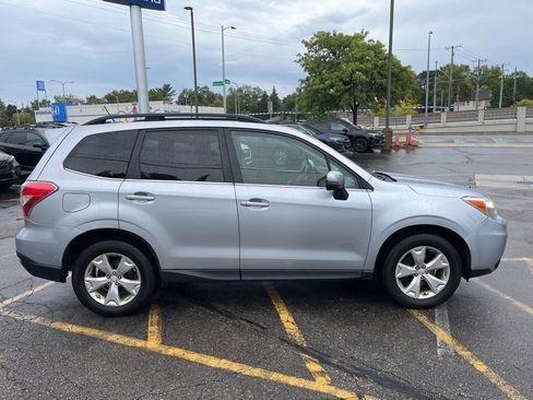 Used 2014 Subaru Forester 2.5i Touring image 4