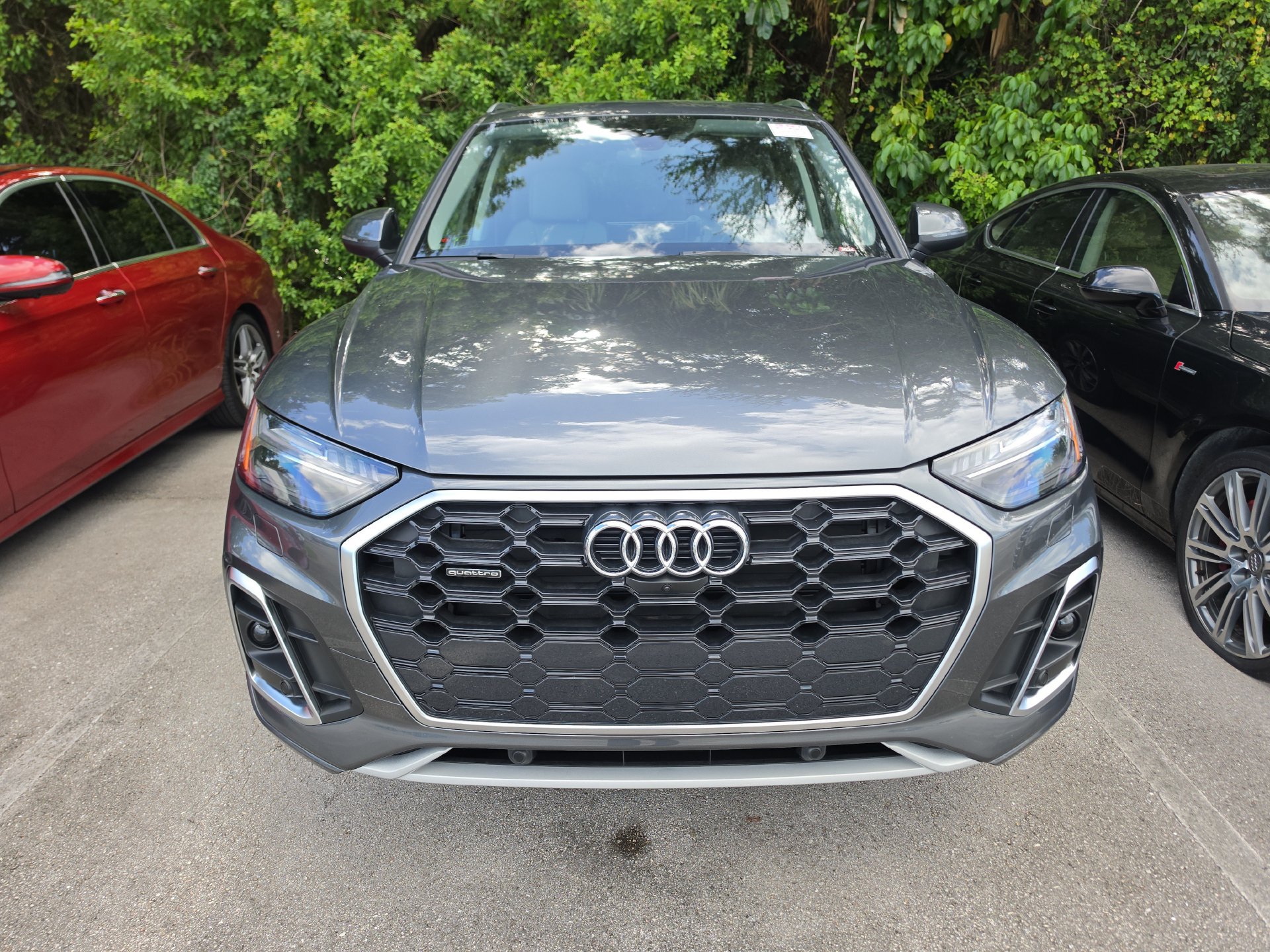 Used 2024 Audi Q5 2.0T Prestige w/ Prestige Package AWD/4WD image 2
