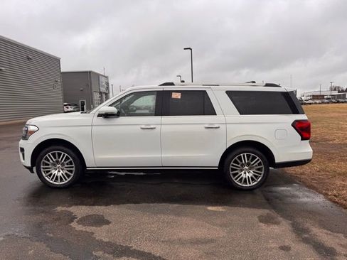 Used 2024 Ford Expedition Max Limited image 12