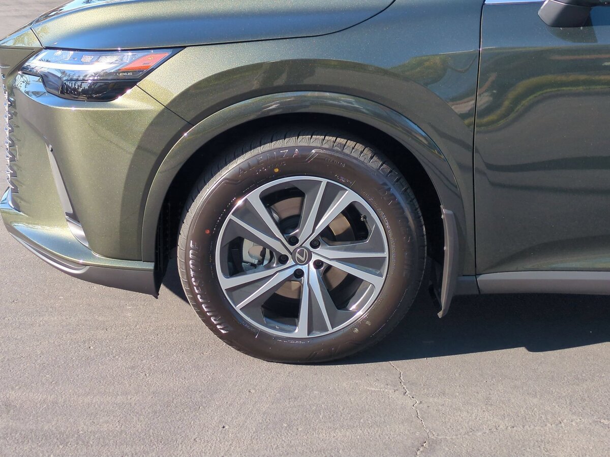 New 2026 Lexus RX 350 Premium w/ Accessory Package (Z1) FWD image 9