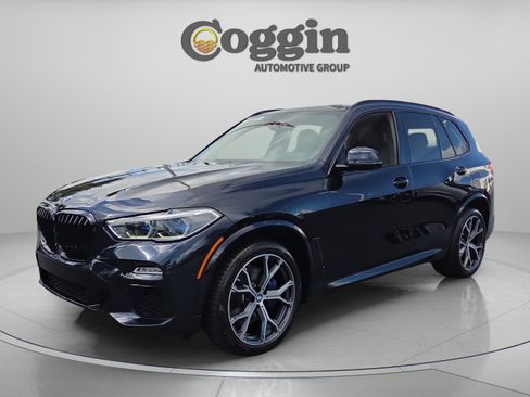 Used 2021 BMW X5 xDrive40i w/ M Sport Package AWD/4WD image 1