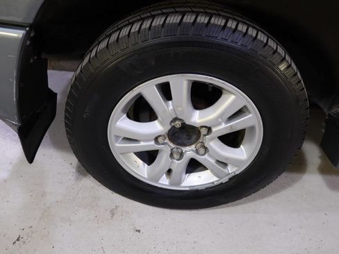 Used 2005 Lexus LX 470 4WD image 37