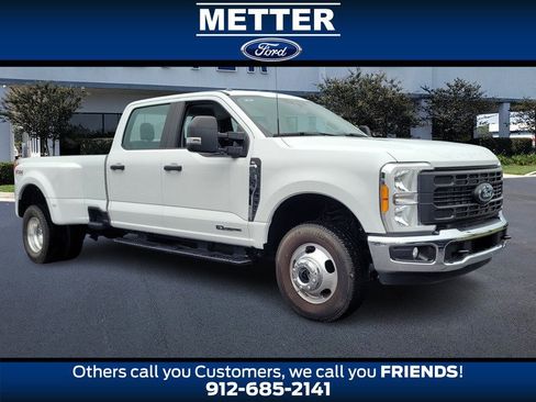 Used 2023 Ford F350 XL image 1