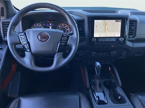 Used 2023 Nissan Frontier PRO-4X w/ Pro-4X Premium Package image 17