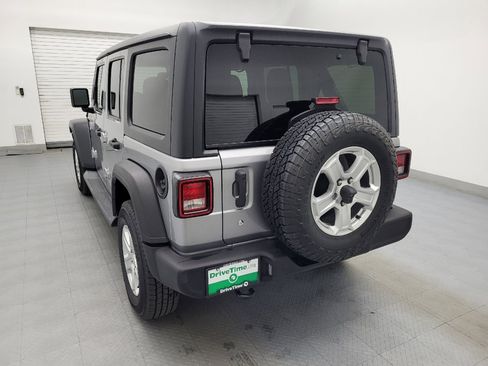 Used 2018 Jeep Wrangler Unlimited Sport S image 6