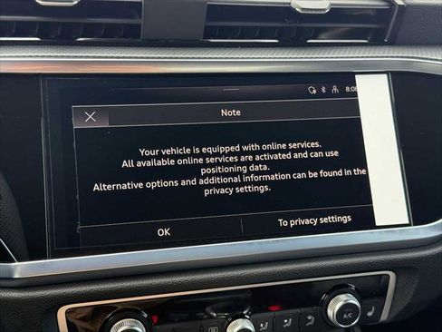 Certified 2025 Audi Q3 2.0T Premium Plus w/ Premium Plus Package image 32