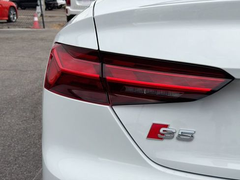 Used 2023 Audi S5 Premium Plus w/ Premium Plus Package AWD/4WD image 10