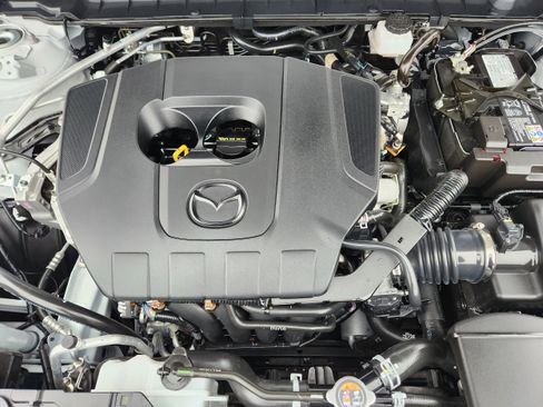 Certified 2025 MAZDA CX-50 AWD 2.5 S w/ Weather Package image 9