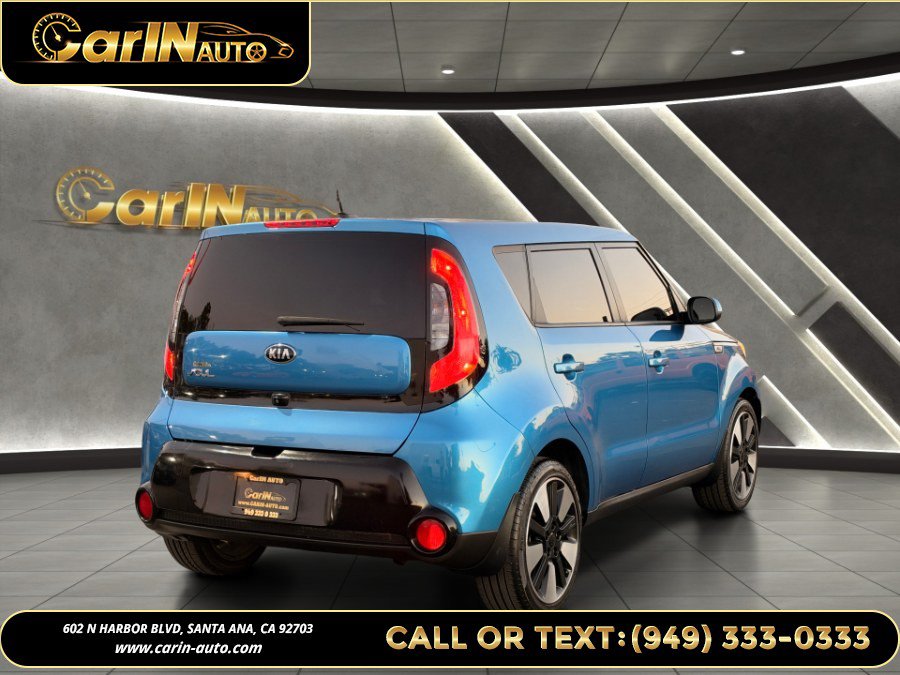 Used 2016 Kia Soul + w/ Designer's Package FWD image 5