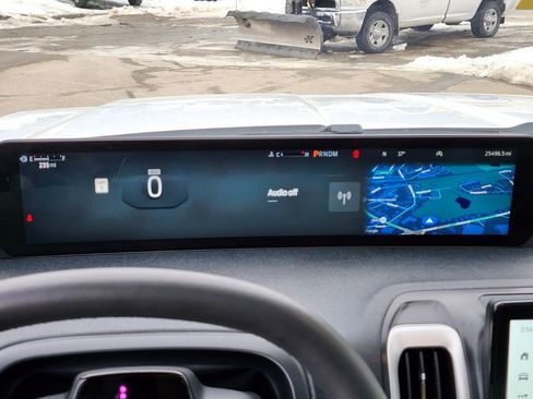 Certified 2025 Ford Expedition Max Active image 33