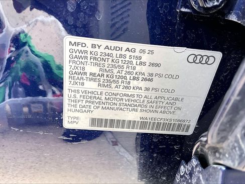 Used 2025 Audi Q3 2.0T Premium Plus w/ Premium Plus Package AWD/4WD image 35