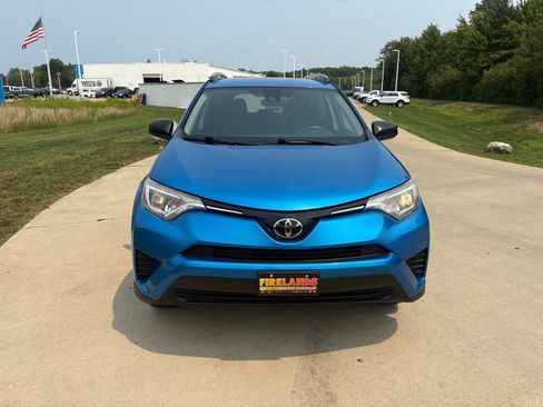 Used 2018 Toyota RAV4 LE w/ All Weather Liner Package FWD image 12