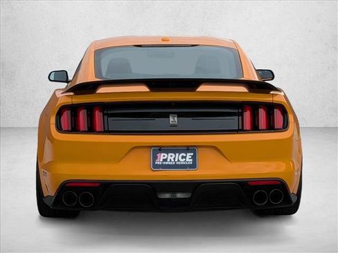 Used 2019 Ford Mustang Shelby GT350 w/ Technology Package image 10