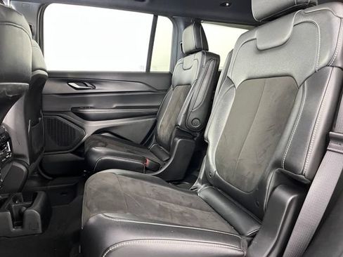 Used 2023 Jeep Grand Cherokee L Laredo AWD/4WD image 34