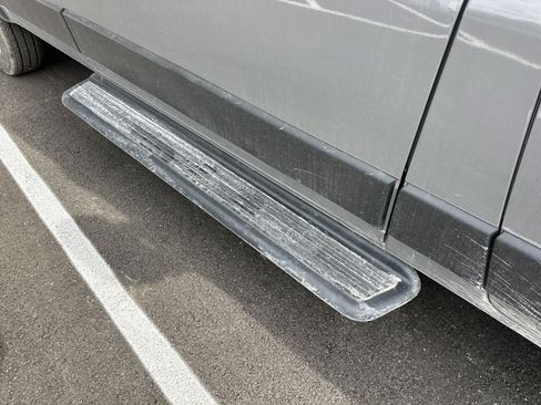 New 2025 RAM ProMaster 2500 w/ Crew Van Package image 24