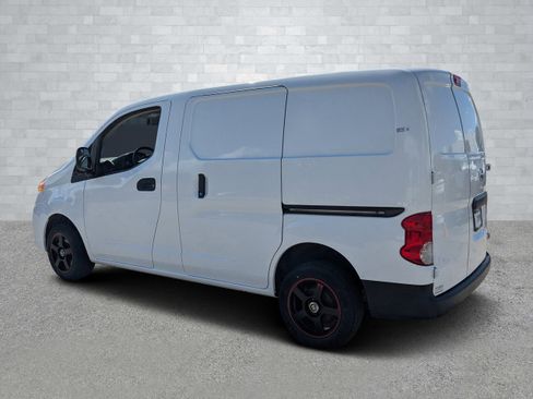 Used 2020 Nissan NV200 S image 7