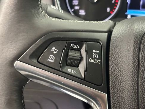 Used 2019 Buick Encore Essence w/ Safety Package II AWD/4WD image 23