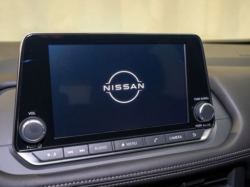 New 2026 Nissan Rogue SV image 14