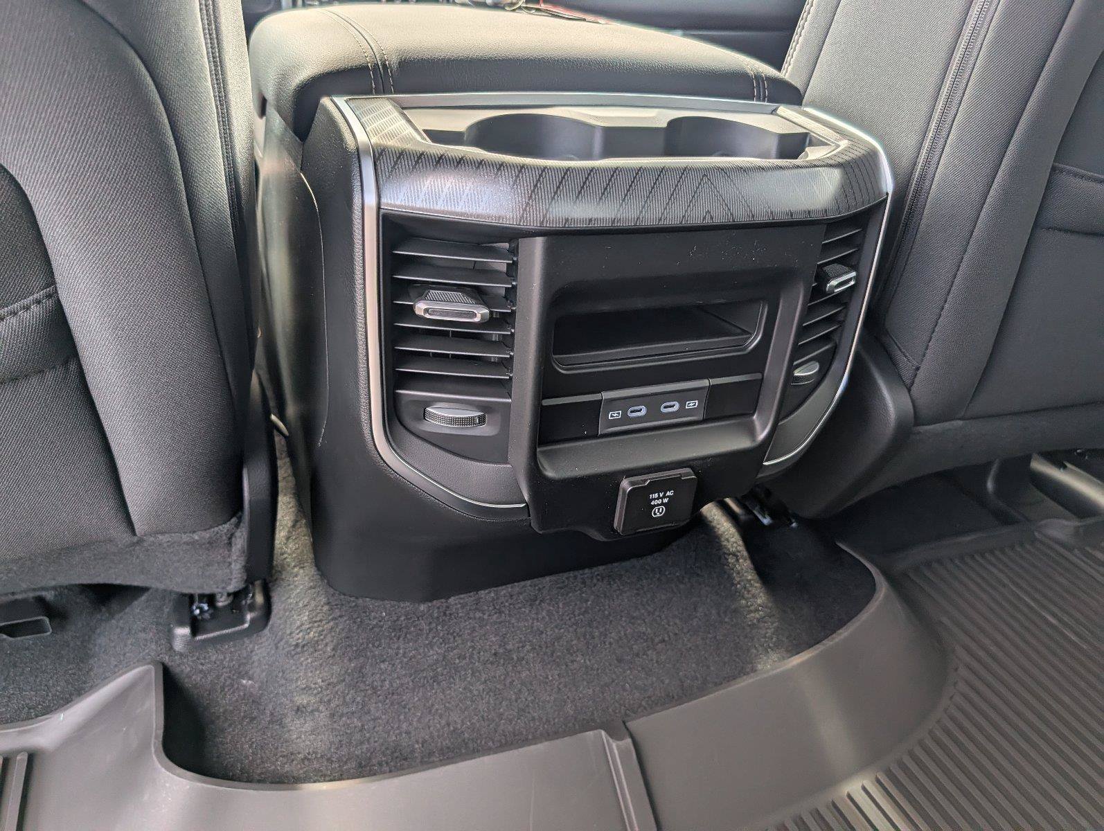 New 2027 RAM 1500 Big Horn AWD/4WD image 30